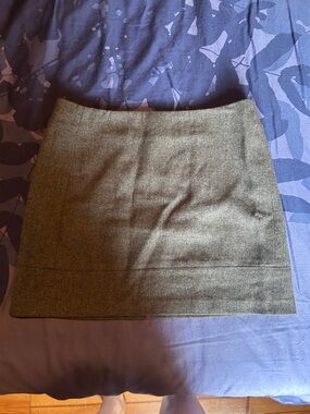 Kenar Olive Mini Skirt